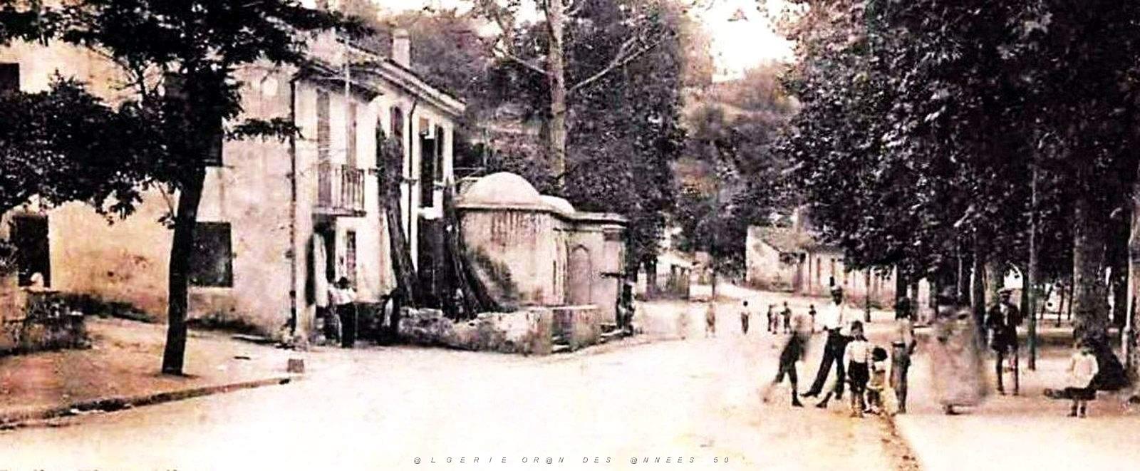 882- Birmandres - La Grande Rue et la Mosquee2.jpg